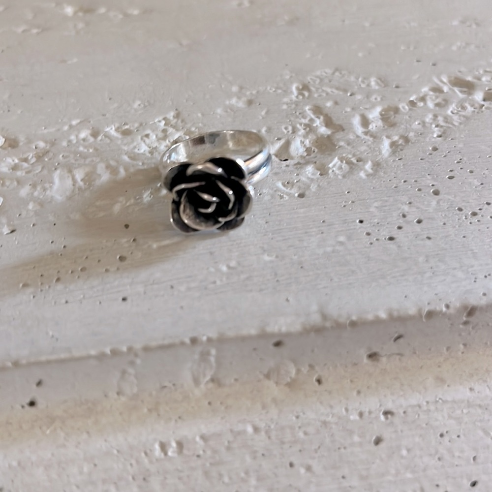 Silpada Rose Ring Size 6